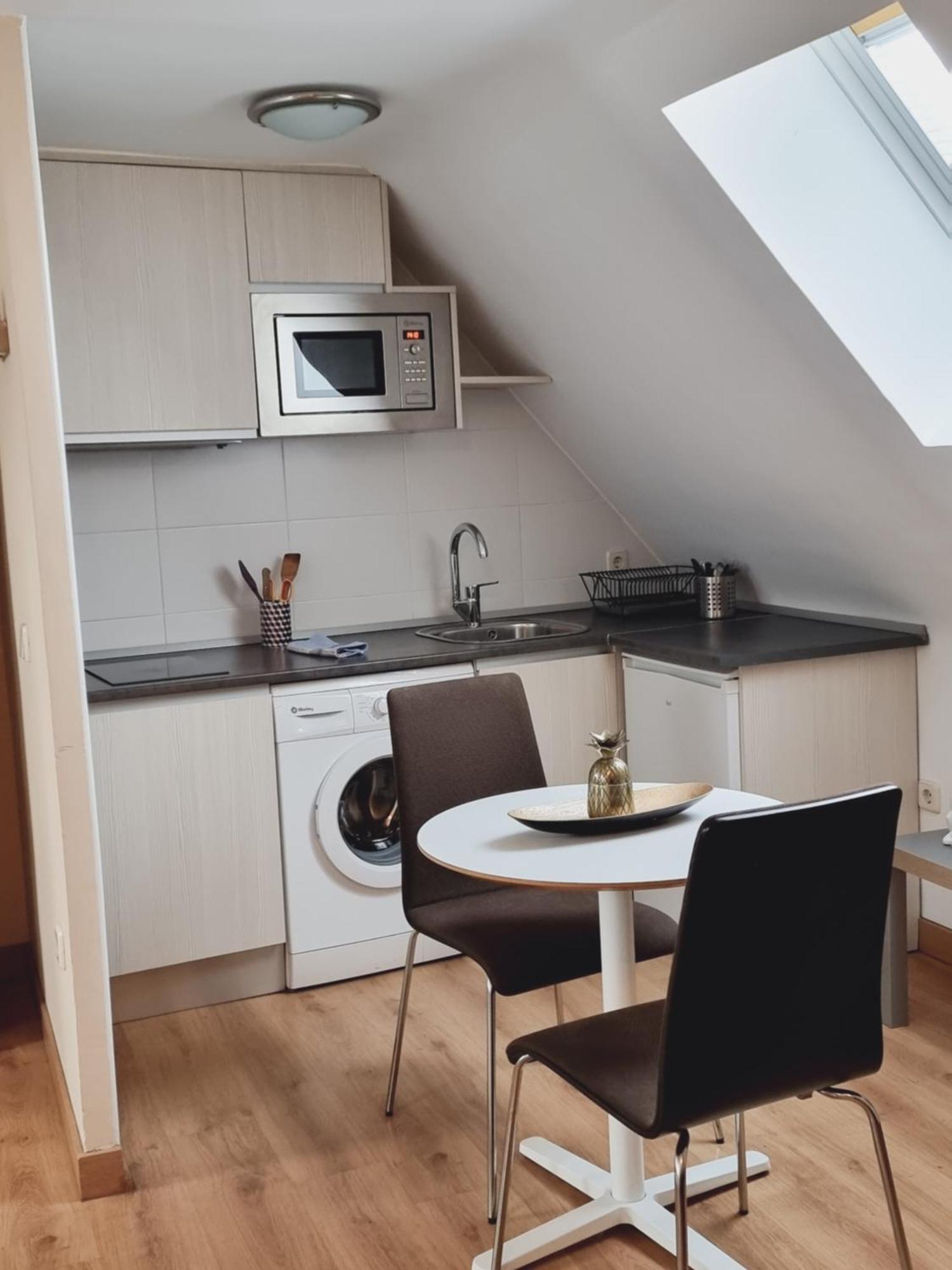 Apartamentos Salvia 4 Madrid Bagian luar foto