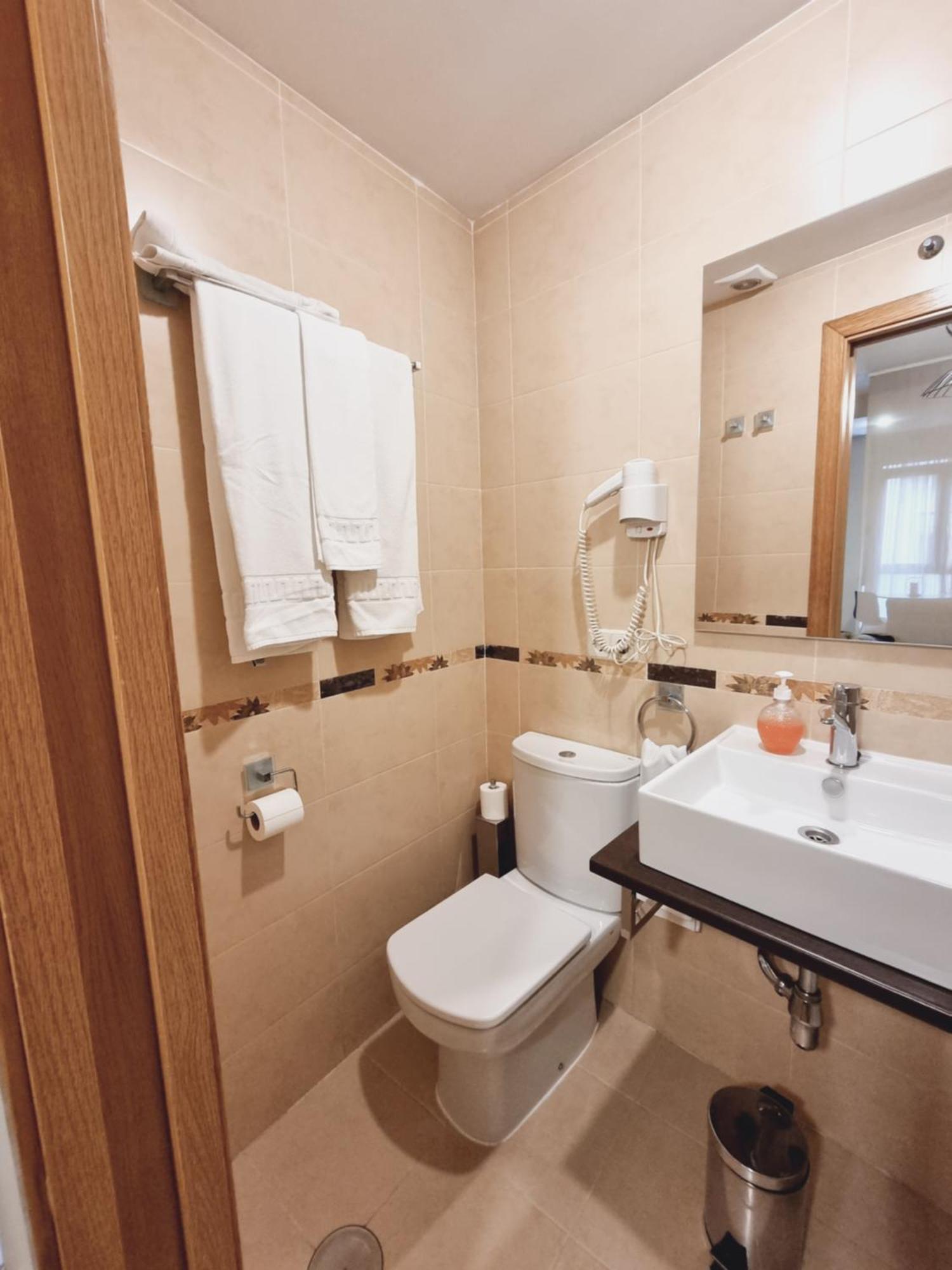 Apartamentos Salvia 4 Madrid Bagian luar foto